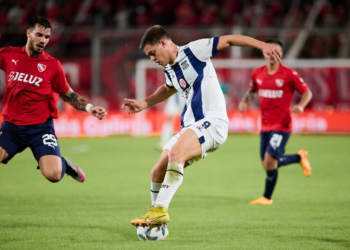 Talleres empató 2-2 ante Independiente y quedó eliminado de la Copa de la Liga