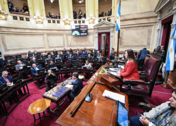 Senadores cobrarán más de $11 millones desde marzo