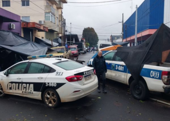 Misiones: hubo acuerdo salarial y la Policía levantó el acampe