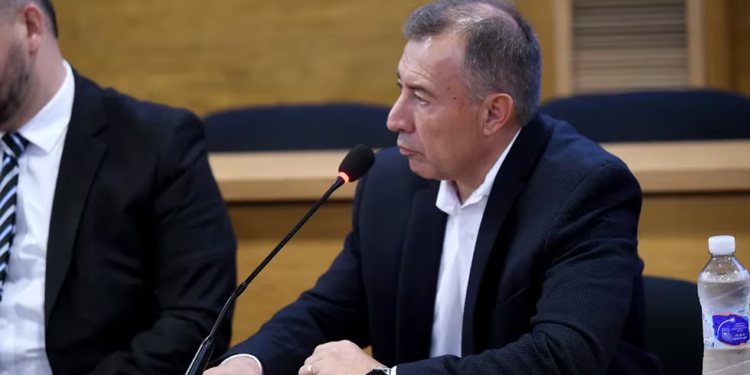 Absolvieron al exjefe policial acusado de peculado