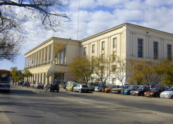 Continúa el paro universitario por falta de presupuesto