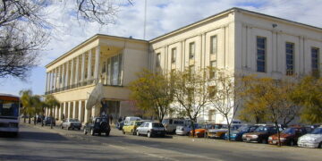 Paro total en las universidades este martes