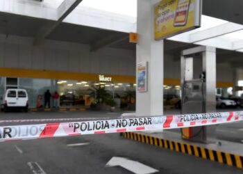 Intentaron robar un cajero automático en una Camioneta