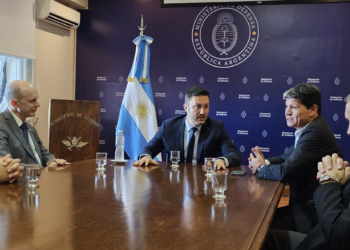 Luis Petri y CAME firmaron convenio de capacitación para las Fuerzas Armadas