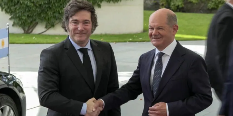 Javier Milei se reunió con el canciller alemán Olaf Scholz