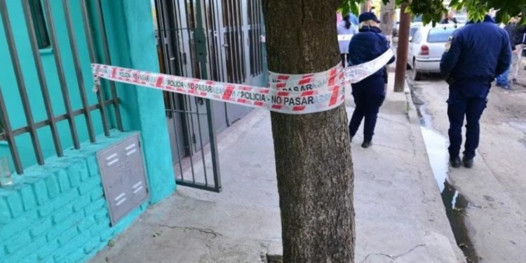 Detuvieron a la sobrina de la mujer asesinada en barrio Comercial