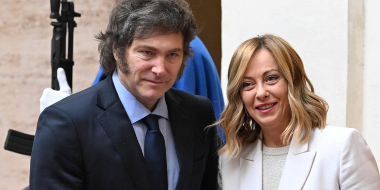 Milei inició su agenda en Italia y luego se irá a Suiza