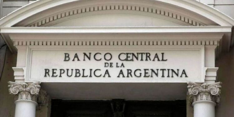 Nuevas medidas del Banco Central para flexibilizar el cepo, importaciones y exportaciones