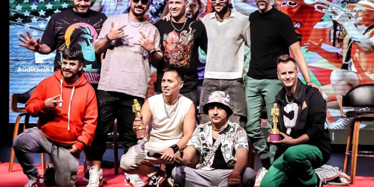 Robo millonario en la casa del guitarrista de Los Caligaris