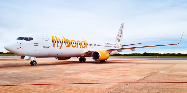 Flybondi abrió un programa de retiros voluntarios en medio de cancelaciones de vuelos