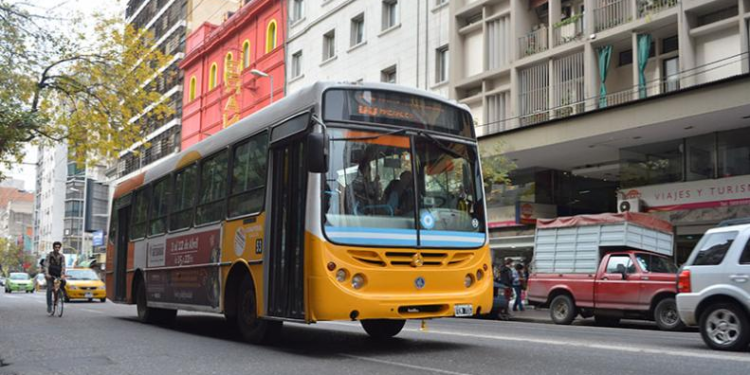 La Municipalidad aseguró que aún no habrá un aumento en el boleto urbano