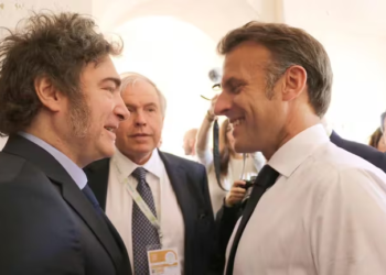 Milei llega a París: se reunirá con Macron y presenciará la apertura de los Juegos Olímpicos