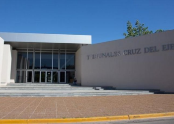 Cruz del Eje: se entregó a la justicia el presunto autor del crimen de un hombre