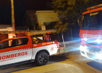 Bomberos combatieron un incendio en un geriátrico: 31 evacuados