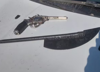 Una adolescente detenida por robar un auto que pidió por Didi