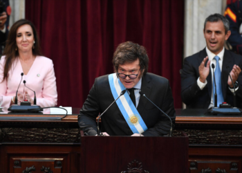 Milei presentó el Presupuesto 2025 con foco en el equilibrio fiscal