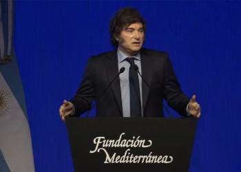 Milei expone en la cumbre aniversario de la Fundación Mediterránea