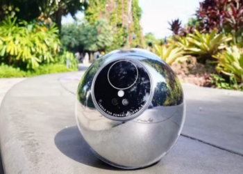 La Municipalidad clausuró un local de escaneo de iris en un shopping de Córdoba