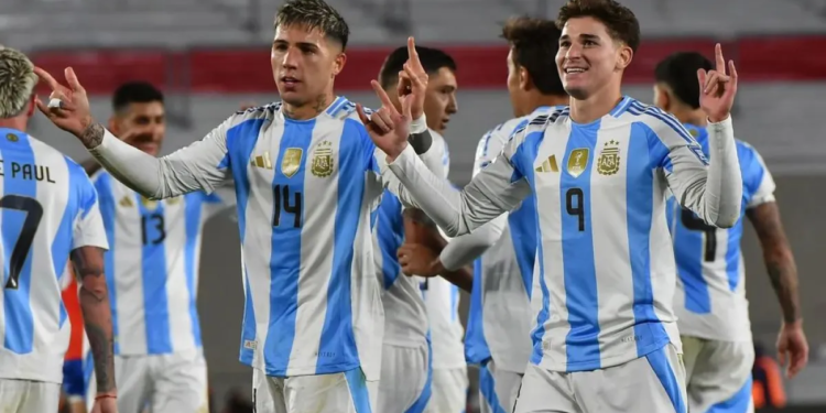 Argentina enfrenta a Venezuela con la vuelta de Messi