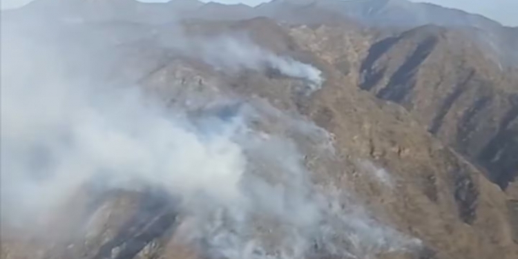 Incendios: continúa activo el foco en Quebrada de la Mermela