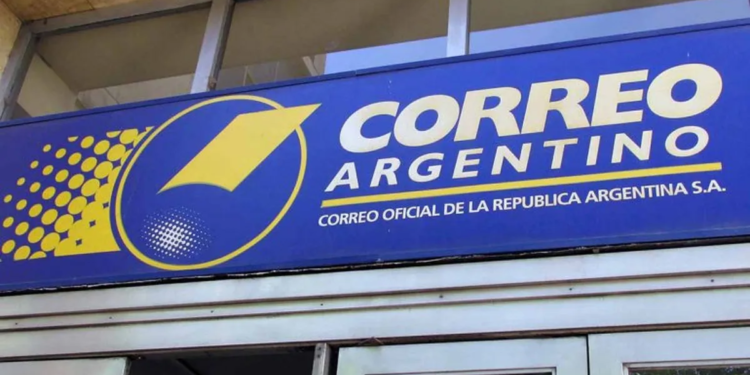 Correo Argentino: tras el anuncio de desregulación, el Gobierno planifica privatizar la empresa