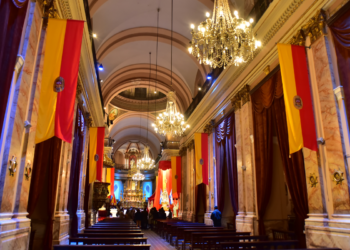 Comienza "La Noche de los Templos" en la ciudad