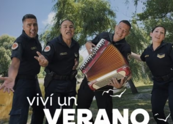 La Policía de Córdoba lanzó recomendaciones para el verano a puro ritmo
