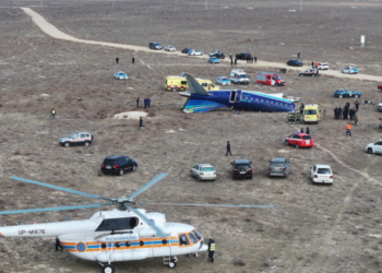 Azerbaiyán declaró luto nacional tras el accidente aéreo