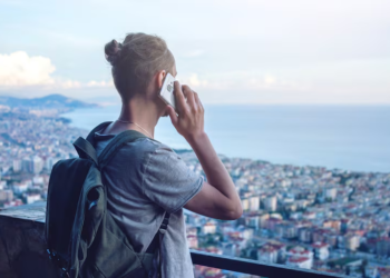 Los argentinos dejarán de pagar por el roaming del celular en todos los países del Mercosur