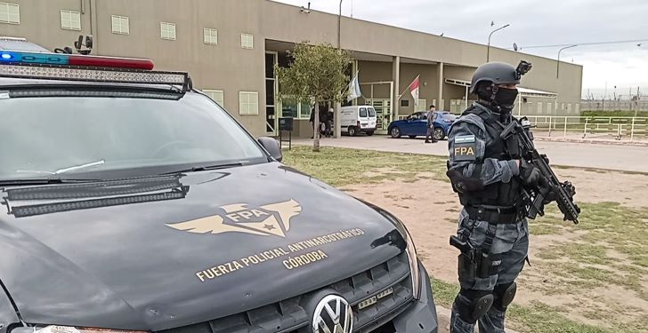 Más de mil efectivos realizaron requisas en la cárcel de Bouwer