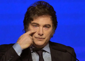 Javier Milei no tomará vacaciones y pidió que sus ministros sean austeros en los destinos