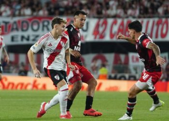 Instituto perdió 1 a 0 ante River en el Mas Monumental