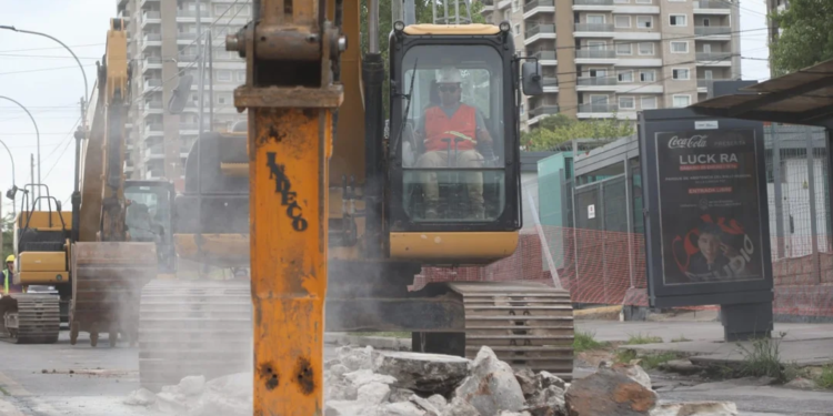 Corte por obras en Avenida Sagrada Familia