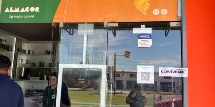 Clausuraron un local de Almacor por falta de seguridad e higiene