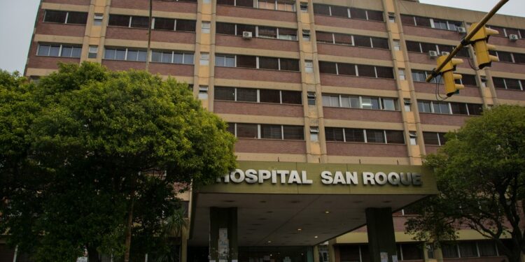 Un hombre fue apuñalado en una cena entre vecinos: el agresor quedó detenido