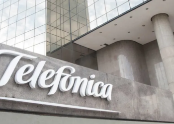 Telecom compró las operaciones de Telefónica en Argentina