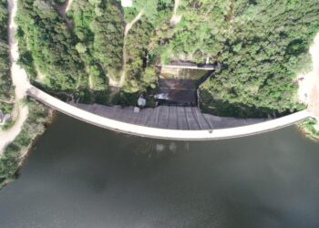 Recuperación hídrica: el embalse La Quebrada se acerca a su nivel de vertedero