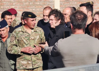 Javier Milei está en Bahía Blanca para monitorear las consecuencias del temporal