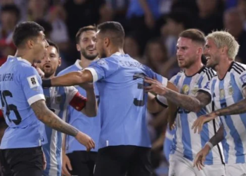 Con varias bajas, la Selección Argentina enfrenta a Uruguay por las Eliminatorias