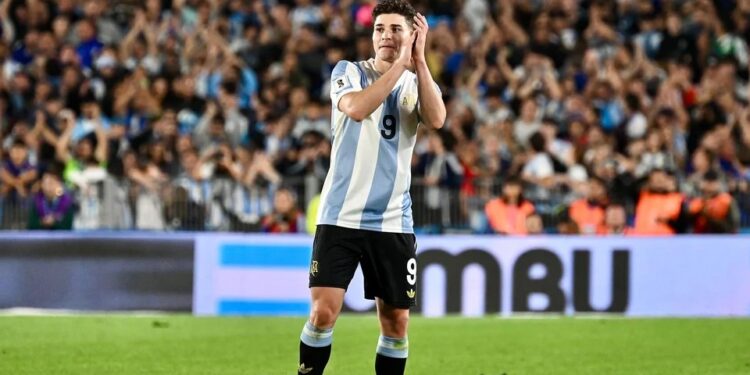 Julián Álvarez, luego de la goleada a Brasil: "Fue un baile"