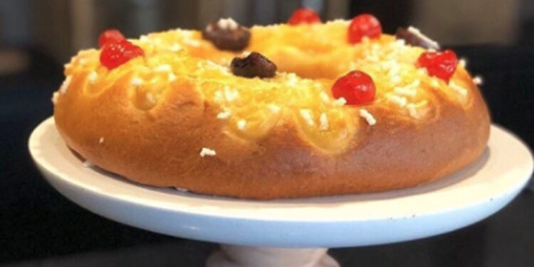 Receta: Rosca de Pascua clásica con crema pastelera