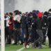 Dos hinchas de 13 y 18 años murieron en una avalancha previo al partido Colo Colo vs Fortaleza