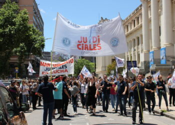 Trabajadores judiciales de Córdoba realizan un paro