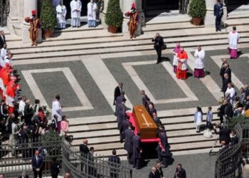 El cuerpo del Papa Francisco ya descansa en la basílica de Santa María la Mayor