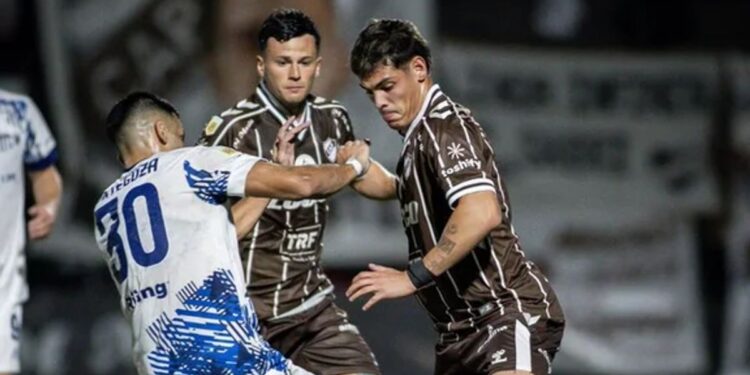 Talleres perdió con Platense y quedó sin chances de avanzar a octavos