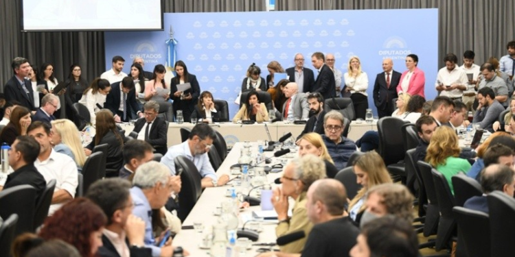 El proyecto para bajar la edad de imputabilidad obtuvo dictamen en Diputados