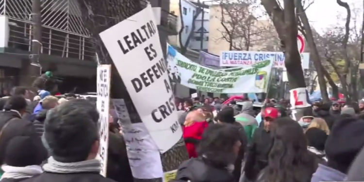 Marcha por Cristina Kirchner a Plaza de Mayo