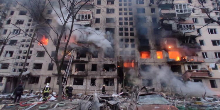 Rusia atacó a Kiev con misiles y drones: al menos cuatro muertos y numerosos heridos
