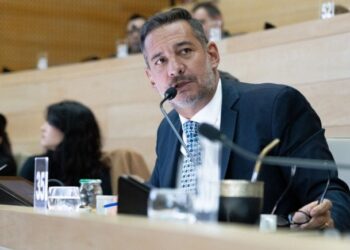 Siciliano apuntó contra el video con IA de De Loredo