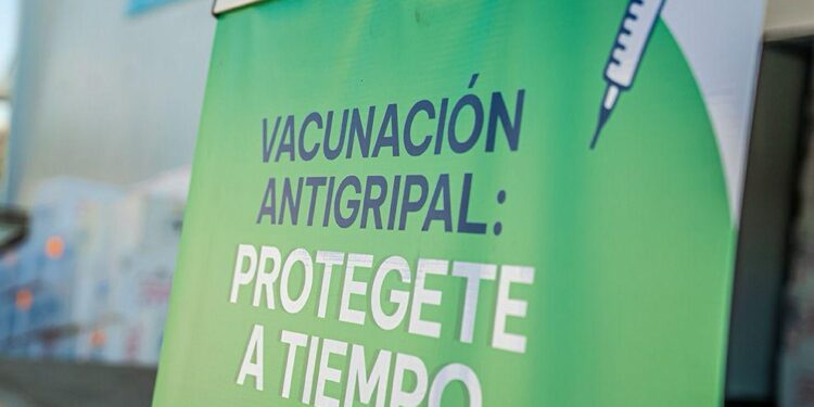 Continúa la campaña de vacunación antigripal en Córdoba